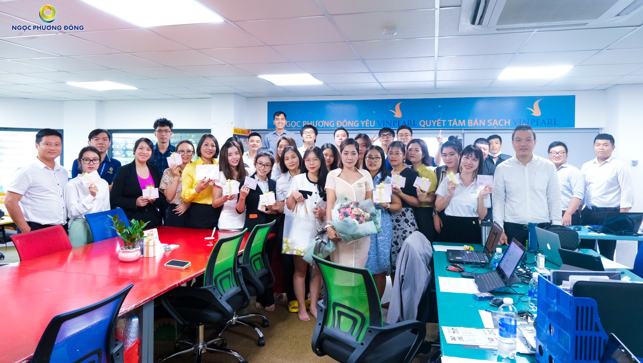  20-10-dong-day-yei-thuong-tai-ngoc-phuong-dong-1