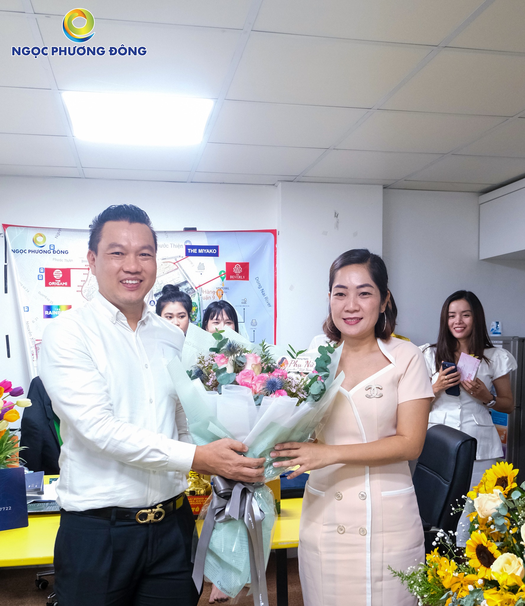  20-10-dong-day-yei-thuong-tai-ngoc-phuong-dong-3