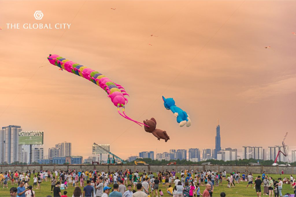 The Global City